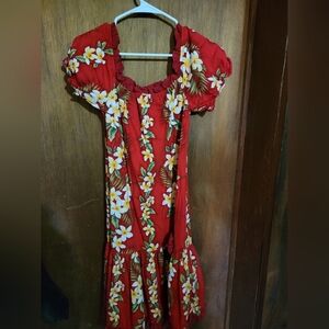 Vintage Hawaiian Floral Dress with Puff Sleeves